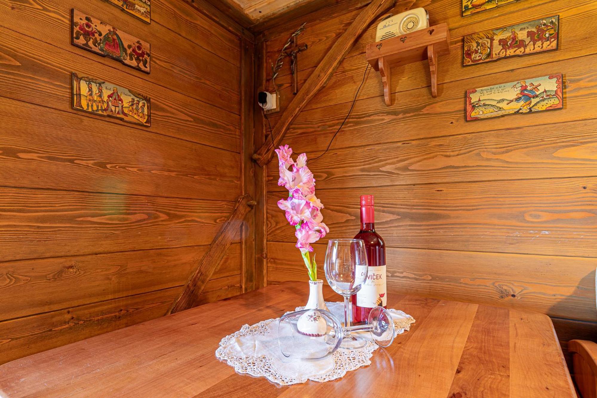 Vineyard Cottage Skatlar Otočec Εξωτερικό φωτογραφία